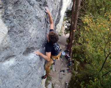 Klettern an der Geisterschmiedwand in Kufstein.