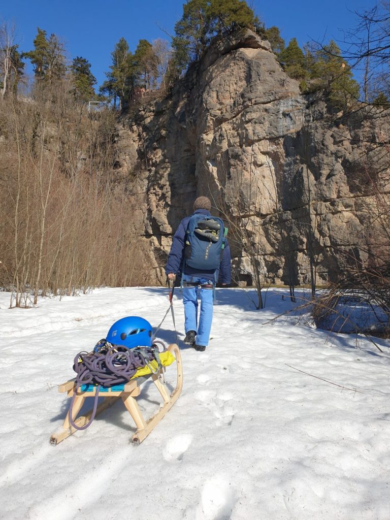 Auf zum Höttinger Steinbruch bei Innsbruck, Foto: Simon Schöpf | Climbers Paradise