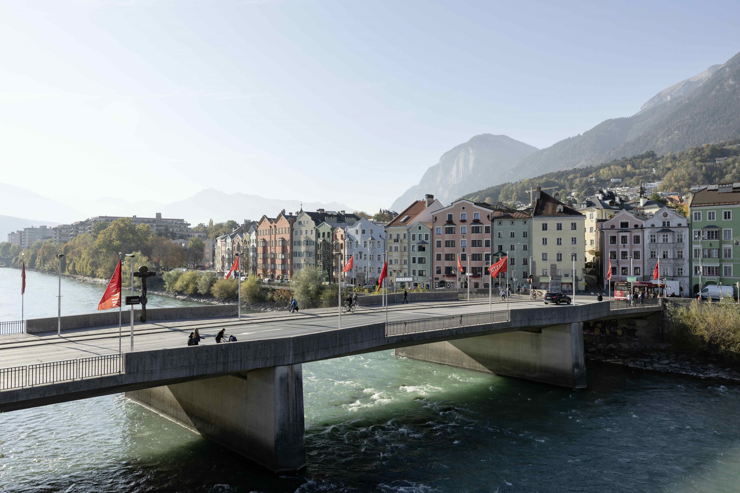 Innsbruck-Innbrücke, Foto: Innsbruck Tourismus, Mario Webhofer I Climbers Paradise