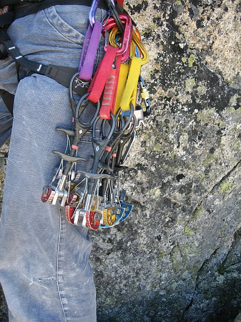 Mobile Sicherungsmittel, Tipps zum Alpinklettern | Climbers Paradise