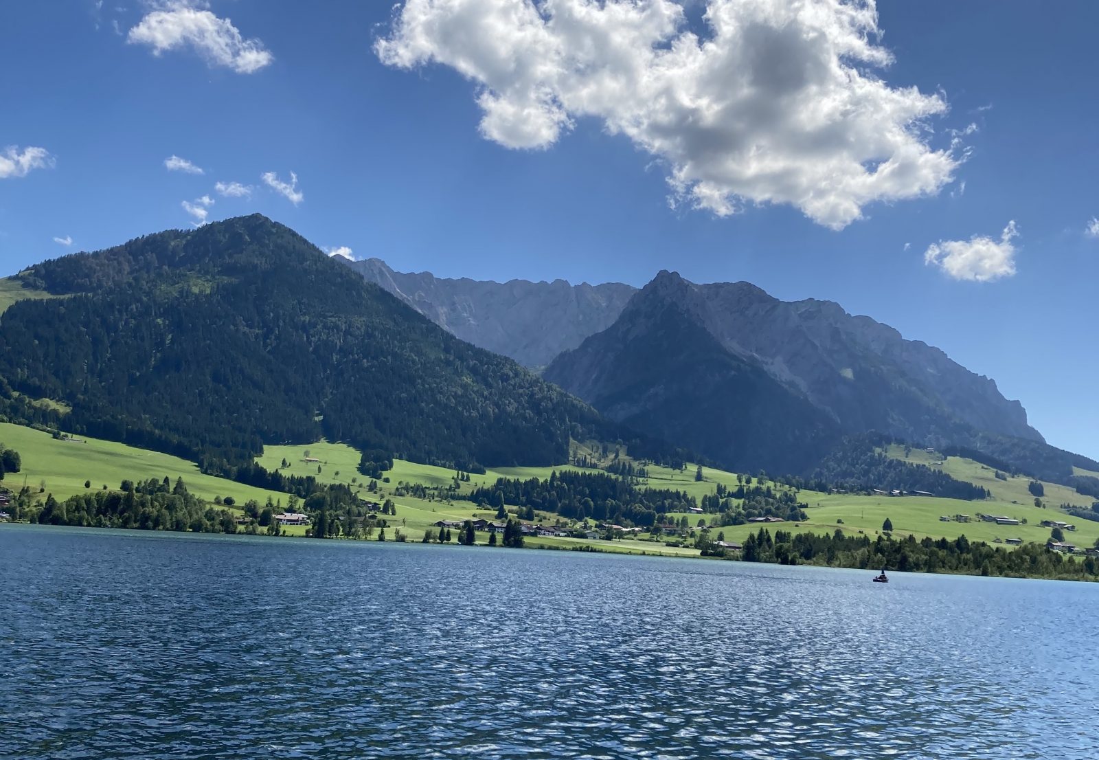 Walchsee mit Zahmer Kaiser, Foto: Susa Schreiner | Climbers Paradise