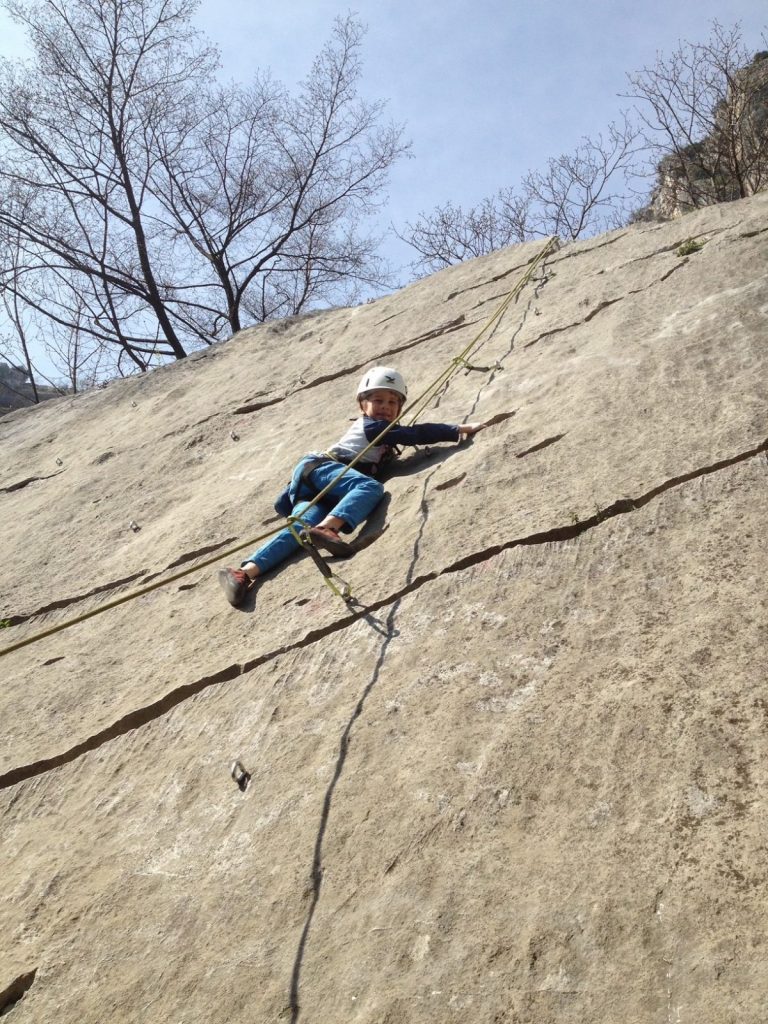 Klettern mit Kindern - immer zuerst toprope, Foto: Matthais Bader | Climbers Paradise