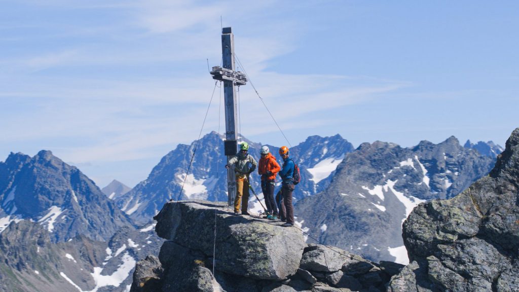 Klettersteigtutorial-Ausrüstung, Bekleidung, Foto: Alpsolut, Österreichischer Alpenverein | Climbers Paradise