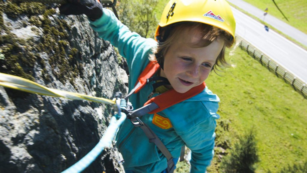 Klettersteigtutorial-Ausrüstung, Gurt, Foto: Alpsolut, Österreichischer Alpenverein | Climbers Paradise