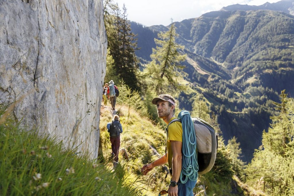 Selbst Singlekletterer sind selten allein , Foto: Tirol Werbung, Robert Pupeter | climbers paradise