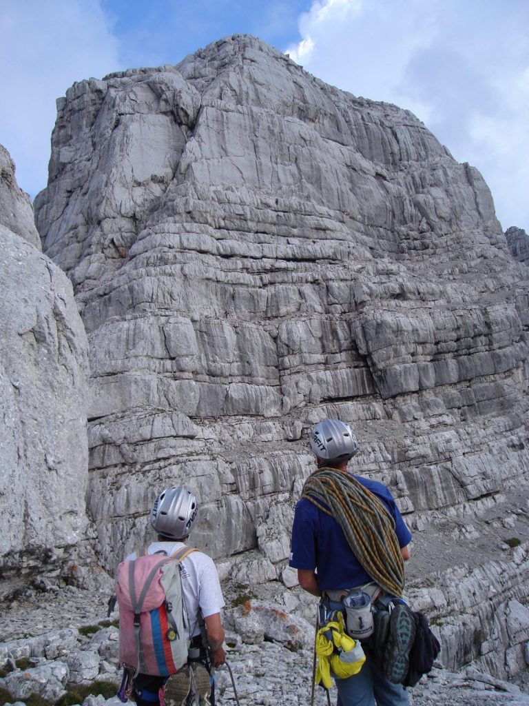 Der Blick von unten auf die bevorstehende Route, Foto: Thomas Schöpf | Climbers Paradise