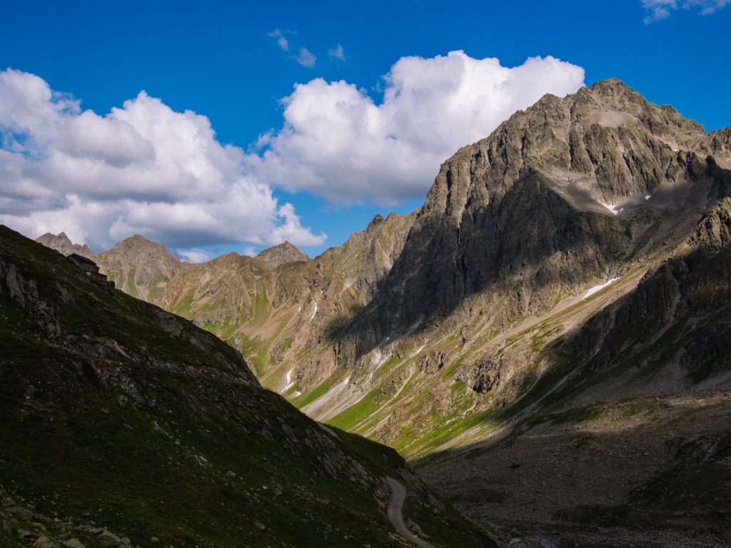 Ruhig ist es hier im oberen Moostal, in dem sich die Darmstädter Hütte befindet I Climbers Paradise