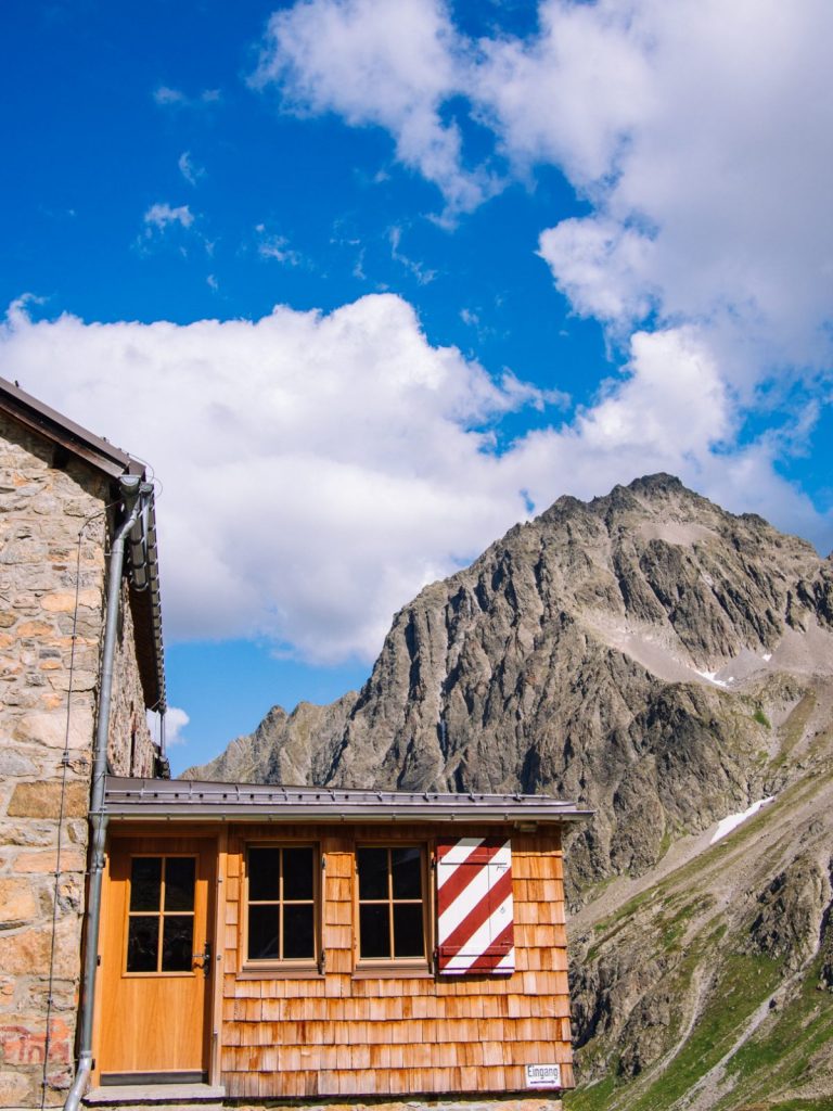 Die Klettergärten befinden sich in unmittelbarer Nähe der Hütte I Climbers Paradise